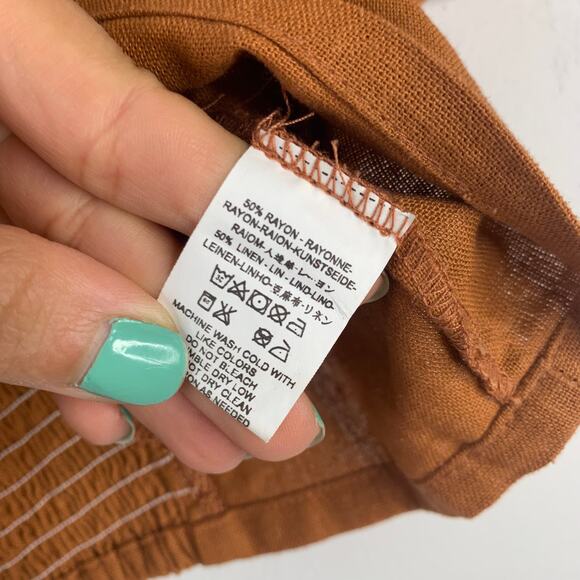 Jen's Pirate Booty Reality Bites Crop Top Sunburn Linen - Picture 8 of 9